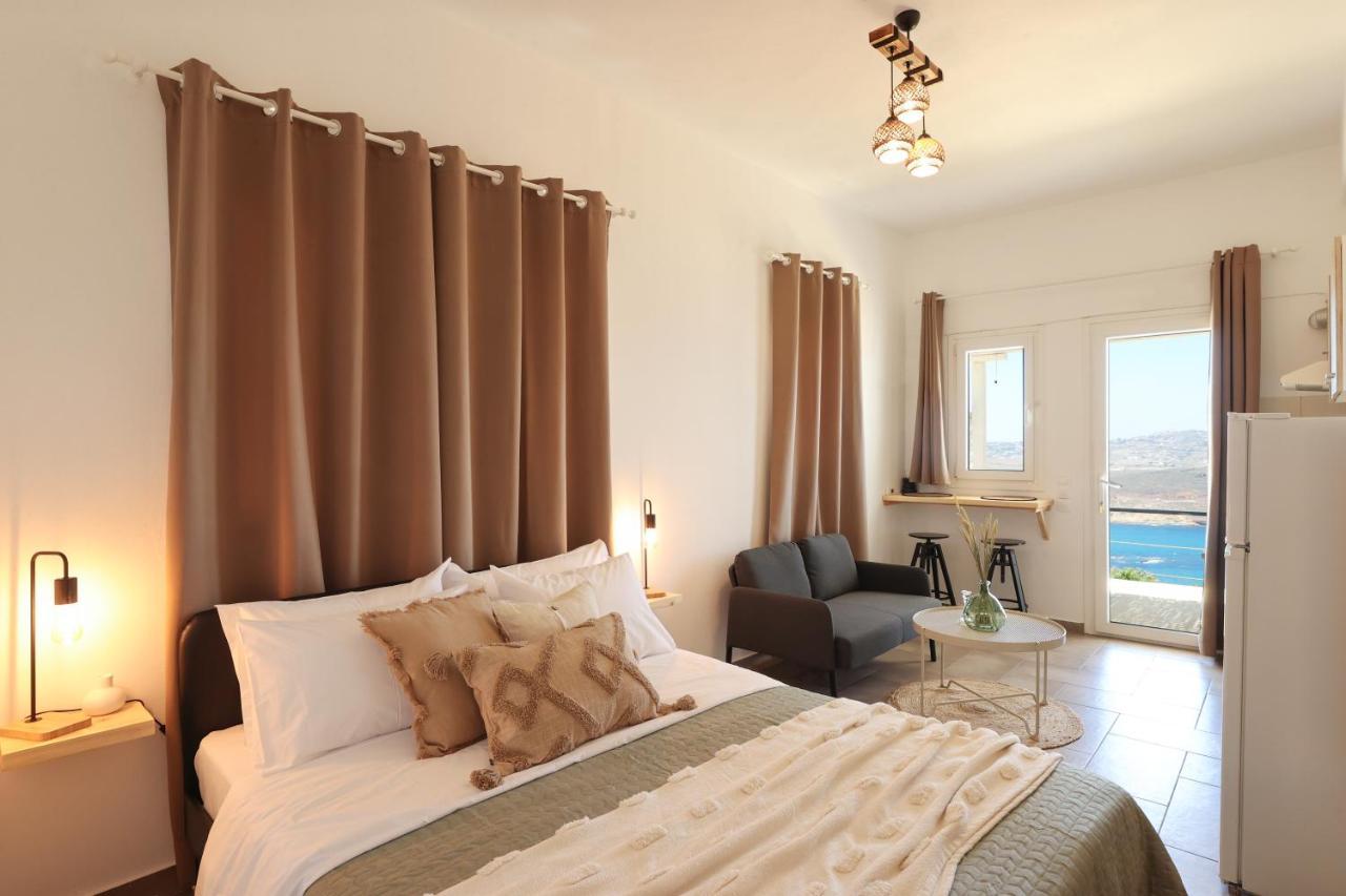Enne Studios For Views & Tranquility Ftelia  Room photo